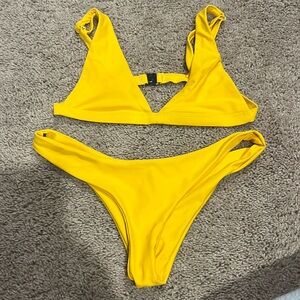 Blackbough yellow high cut bikini